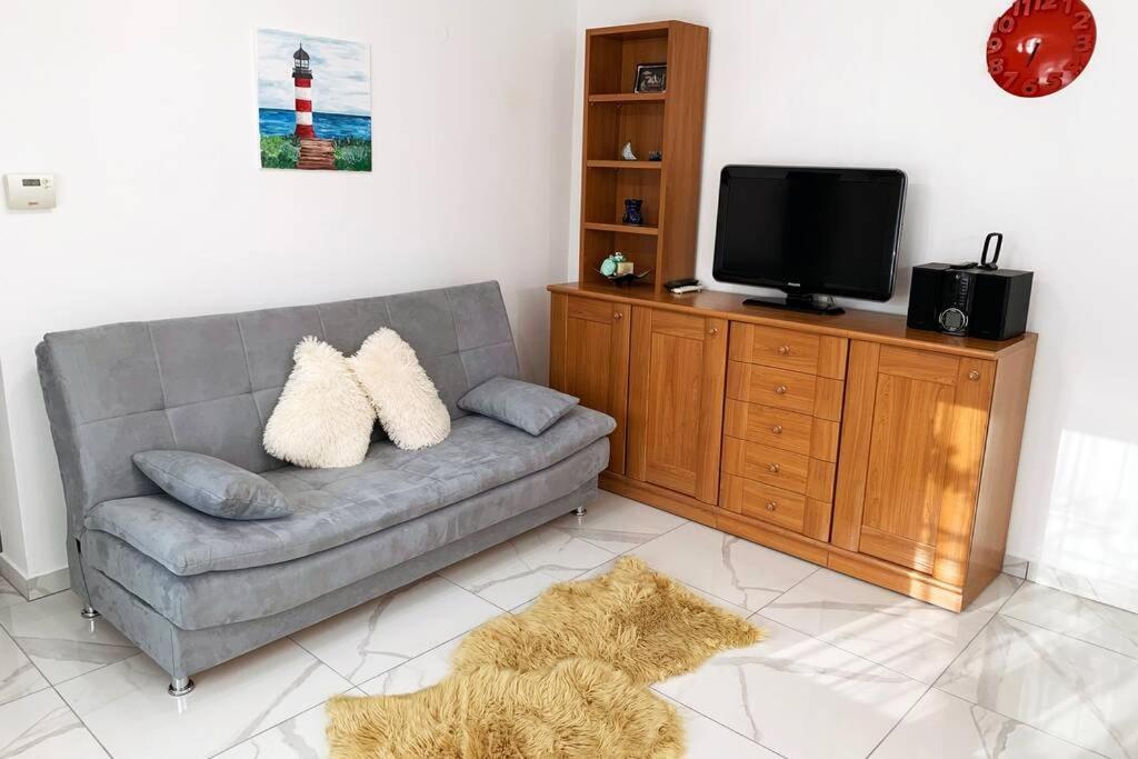 New Apartment Ema I Krk Town Extérieur photo