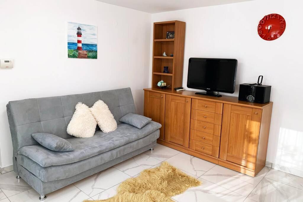 New Apartment Ema I Krk Town Extérieur photo